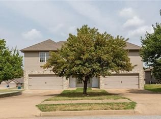 3402 SW Windrift Ave, Bentonville, AR 72713