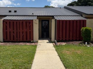 1084 Pelham Ct, Winter Haven, FL 33884