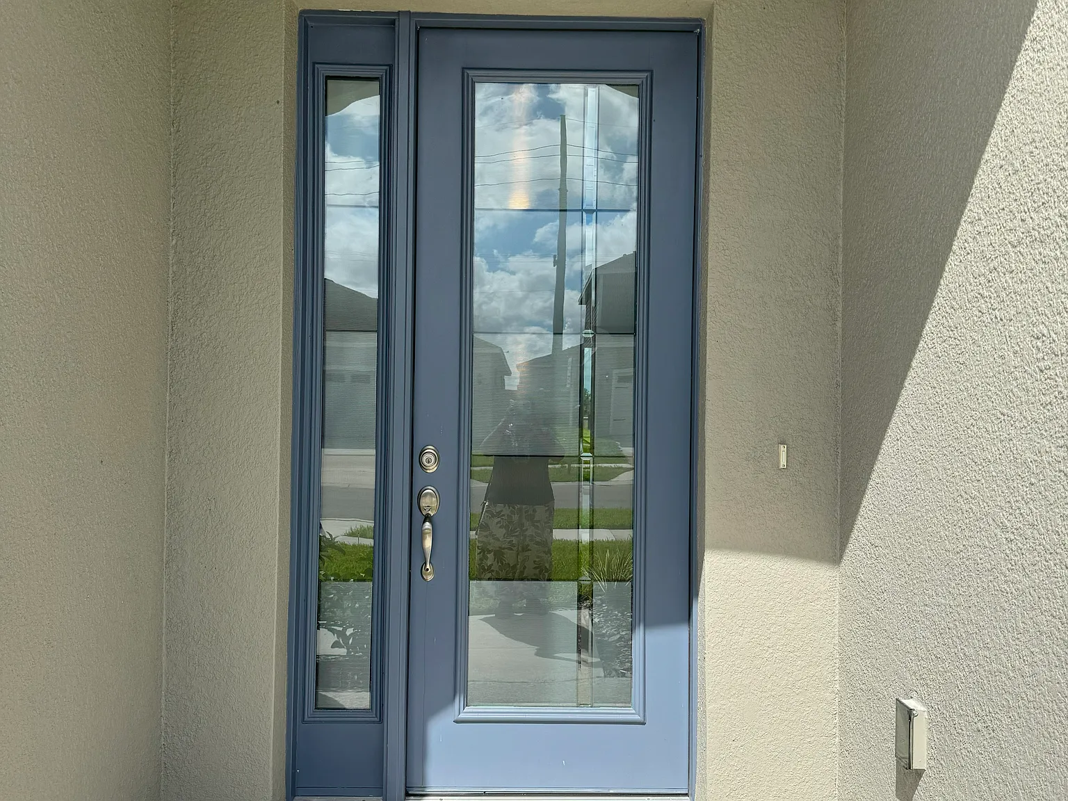 4 bed, 2100 sqft, $2,300 — Photo 3