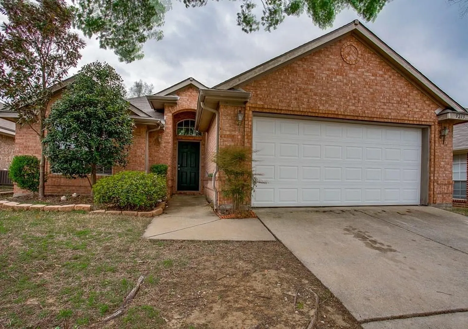 Charming Open-Concept McKinney Home Zoned for Award-Winning Prosper ISD with a Spacious Private B... — Photo 1