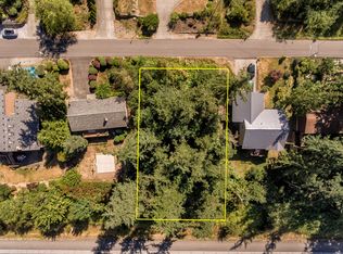 1128 34th St, Bellingham, WA 98225
