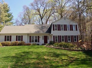 3027 Miller Heights Rd, Oakton, VA 22124