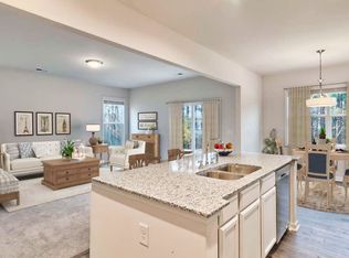 917 Woodcreek Farms Rd, Elgin, SC 29045