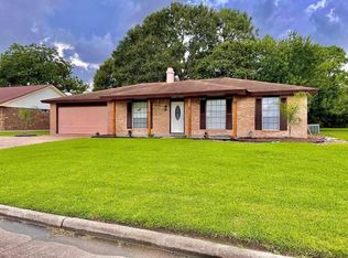 3841 Blackberry Ln, Port Arthur, TX 77642