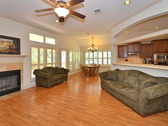 2nd image of 507 Wilderness Way