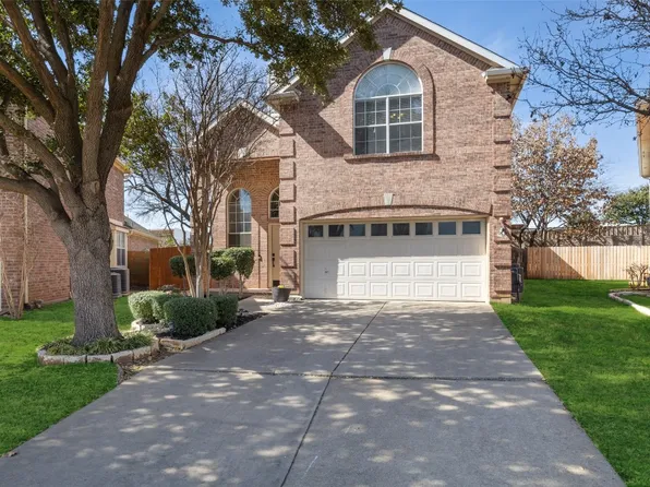 3800 Victoria Ct, Bedford, TX 76021