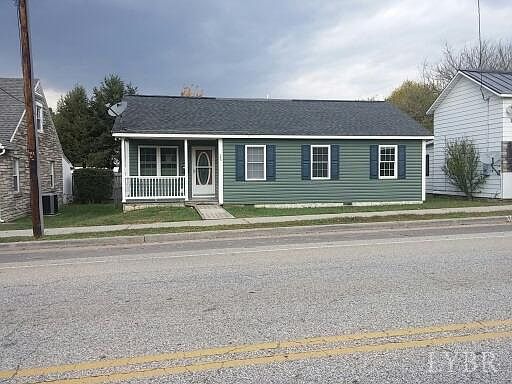 1st image of 263 E 29th St