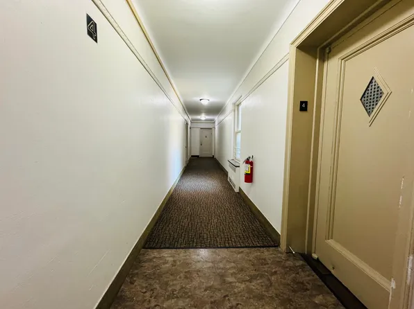 111-39 76th Road image 3 of 16