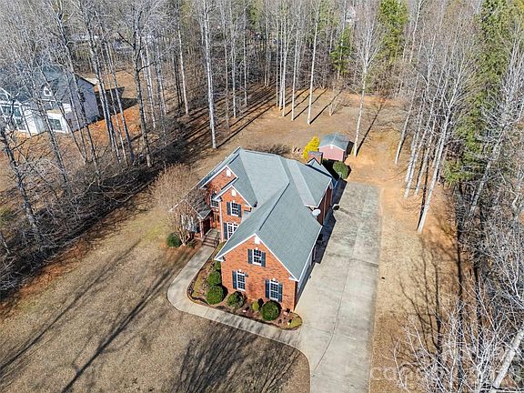 5th image of 5834 Lake Wylie Rd