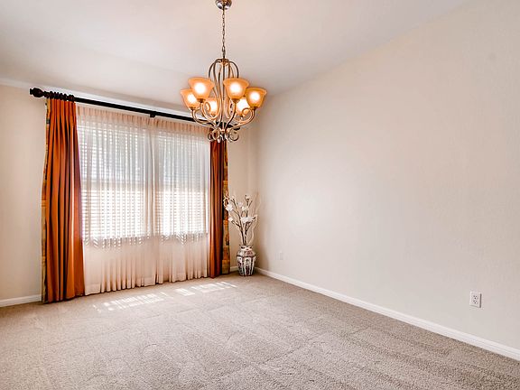 4th image of 1804 Creek Crest Way