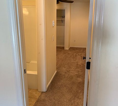 4th image of 157 Portsmouth Ave #203