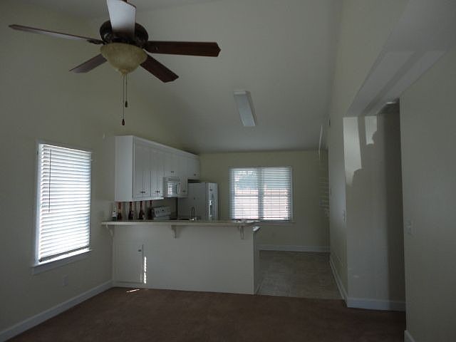 2nd image of 1532 Preston Ct
