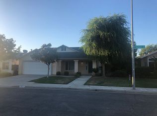 4624 W Sample Ave, Fresno, CA 93722