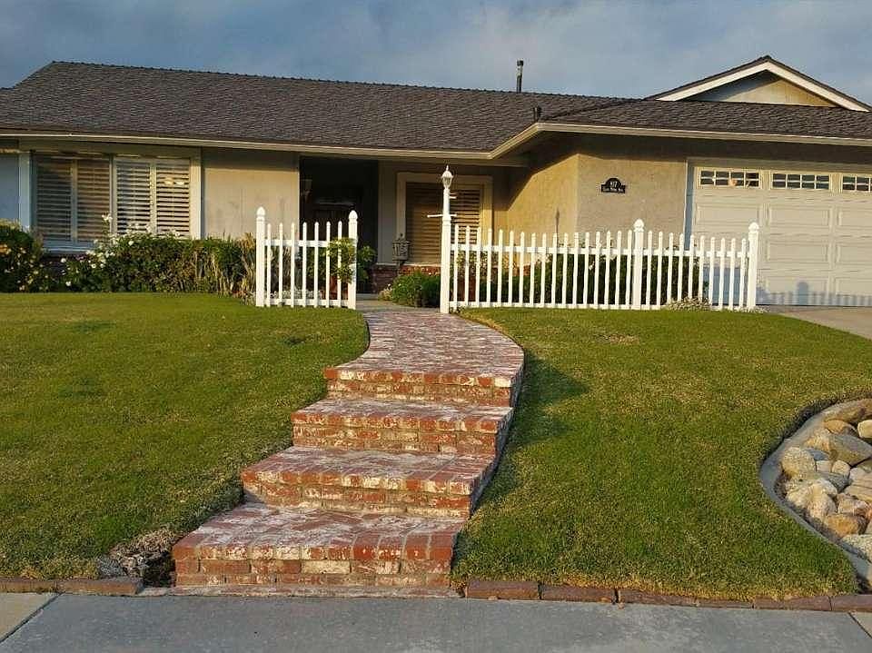 1st image of 817 E Meda Ave