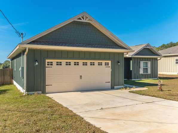 8152 8th St, Laurel Hill, FL 32567