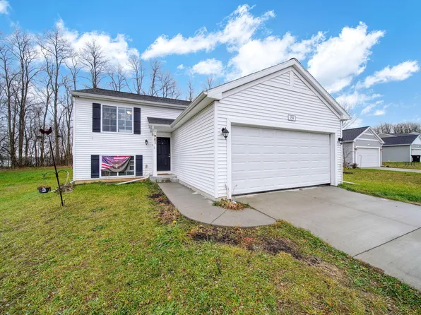 159 Saint Clair Cir, Brooklyn, MI 49230