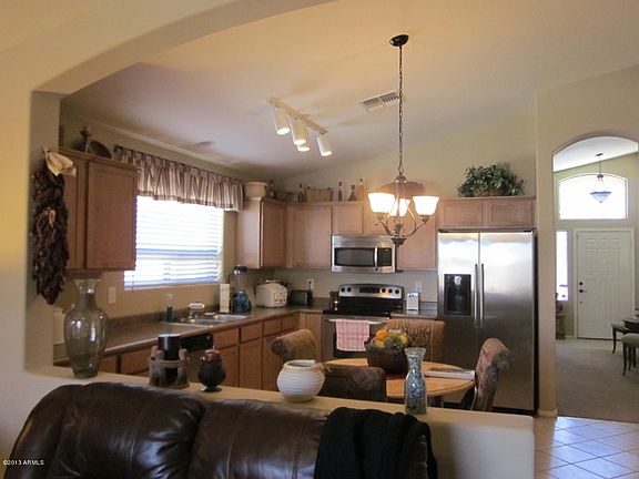 4th image of 678 W MESQUITE TREE Drive