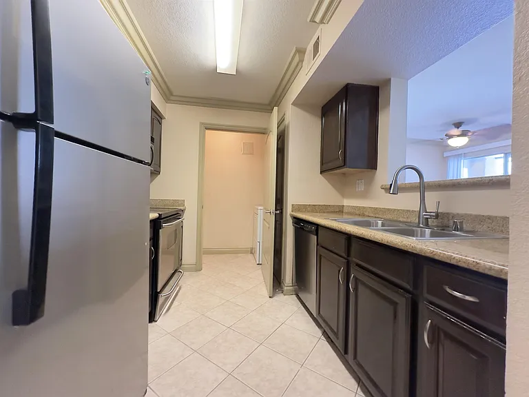 8101 W Flamingo Rd #1082 — Photo 15