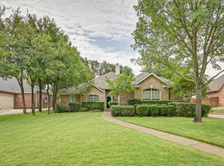 5 Red Bluff Ct, Mansfield, TX 76063