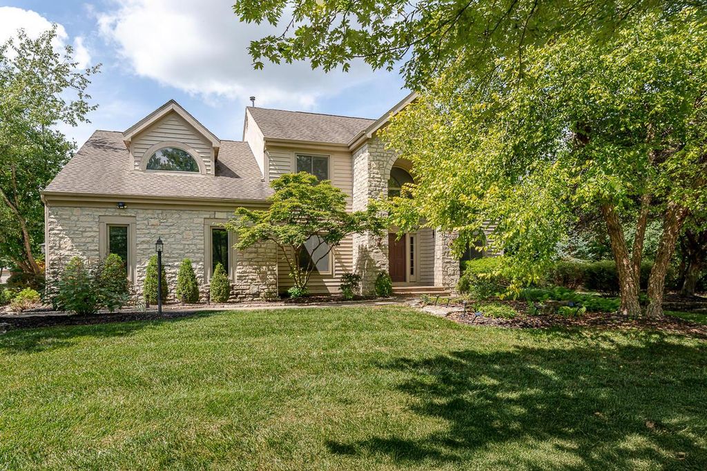Real estate listing image