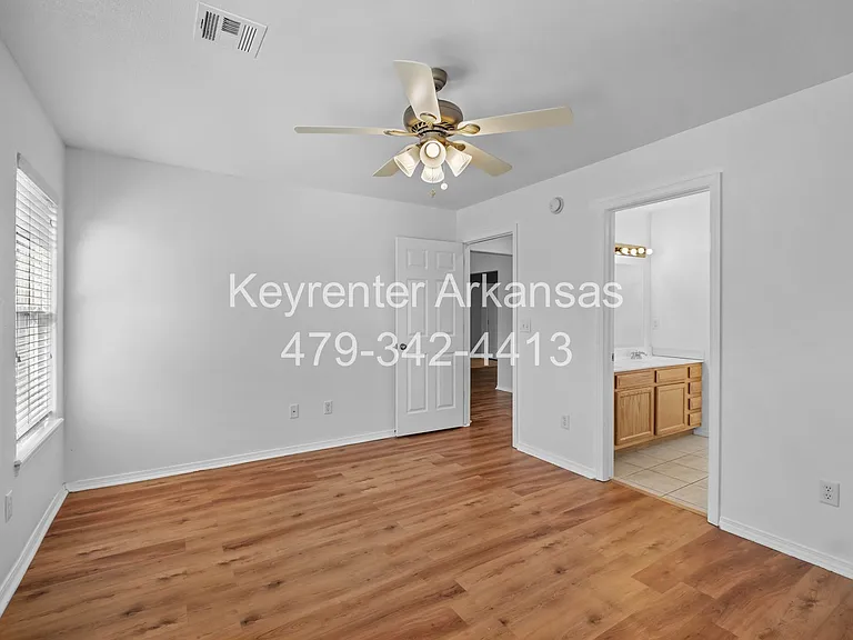 706 SW Sandrock Rd — Photo 15