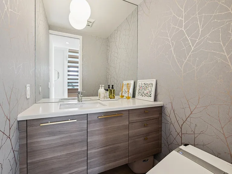 28 Montcalm St #1 — Photo 20