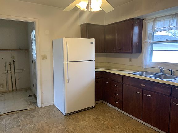 5th image of 109 W Weber Dr