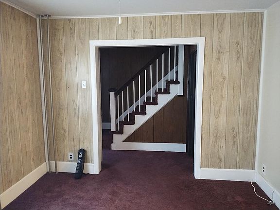 3rd image of 1133 Sterling Ave
