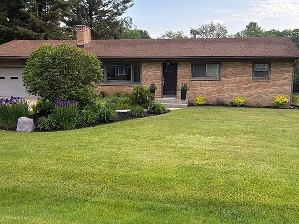 7111 Thorncrest Dr SE, Grand Rapids, MI 49546