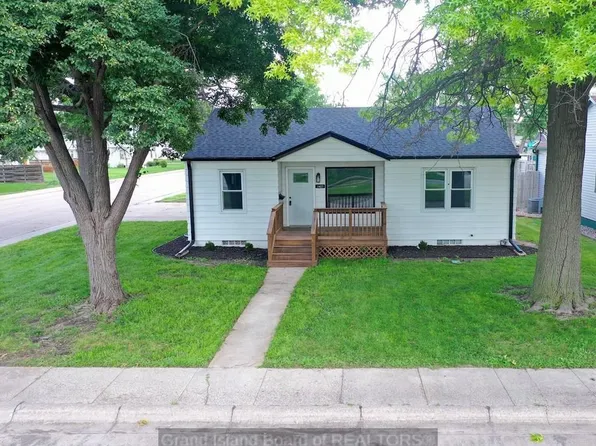1427 N Grand Island Ave, Grand Island, NE 68803