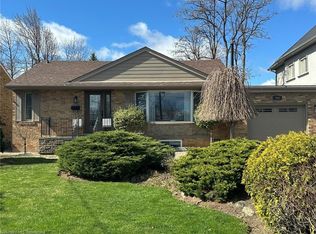 342 Martin St, Milton, ON L9T2R6