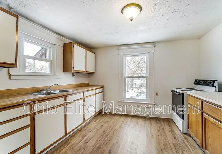 888 Studer Ave — Photo 1