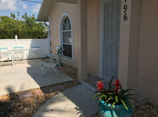 796 108th Ave N #B, Naples, FL 34108