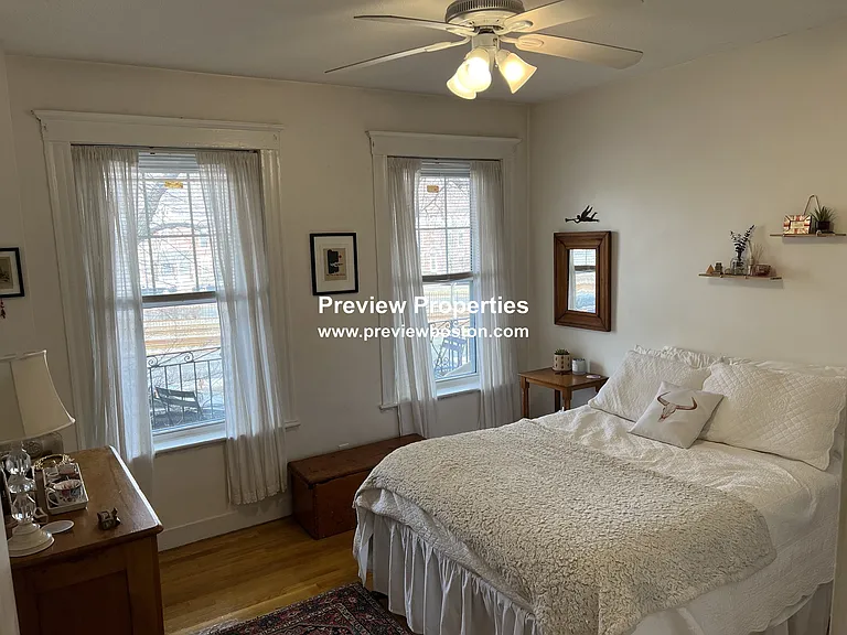 1750 Commonwealth Ave #5P — Photo 5