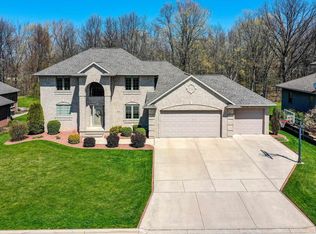 2633 Teresa Dr, Green Bay, WI 54311