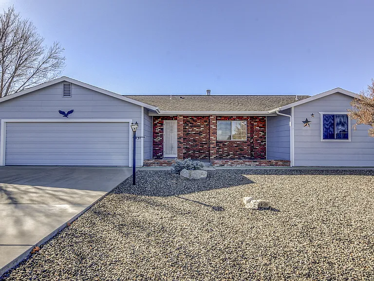 9431 E Towago Dr — Photo 1