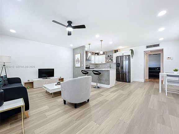 2nd image of 515 Monaco Park #515-K