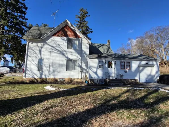 216 Coon Prairie Avenue, Westby, WI 54667