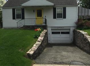 1745 Rose Ave, Bethlehem, PA 18018