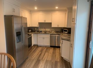 21 Deerleap Pl, Saratoga Springs, NY 12866