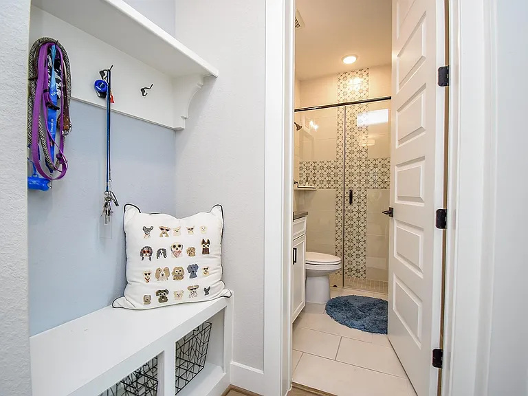 10914 Brambling Wood Dr S — Photo 21