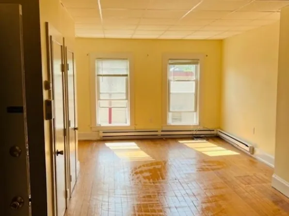 20 Main St, Sussex, NJ 07461