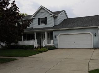 861 Thomas Fox Dr W, North Tonawanda, NY