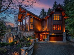 7425 Treetop Ln, Whistler, BC V8E0E9