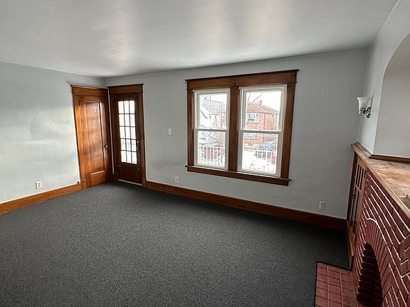 5th image of 298 Nassau Ave