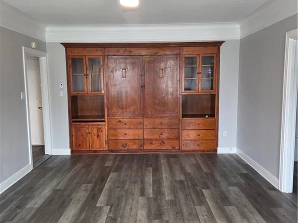 140 Linden Ave, Long Beach, CA