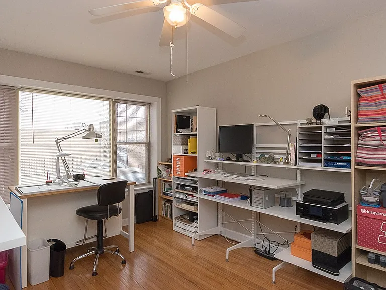 5210 N Sawyer Ave #2 — Photo 3