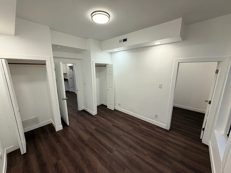 1331 W Huron St #2 — Photo 6