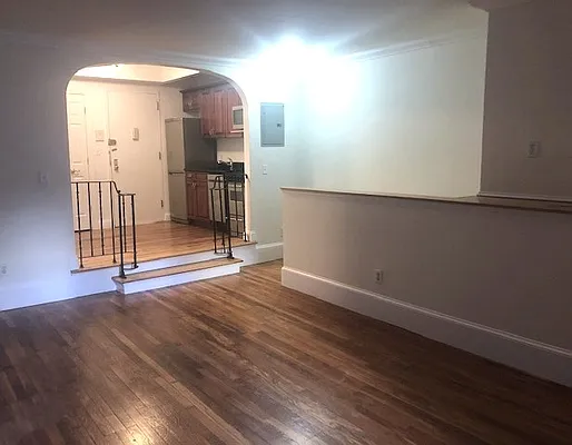 Living room, photo 1