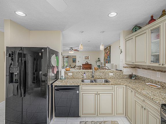 2nd image of 2182 SE Wild Meadow Circle